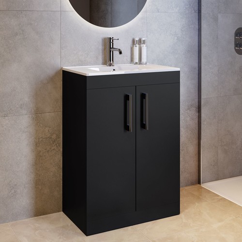 600mm black freestanding - black,